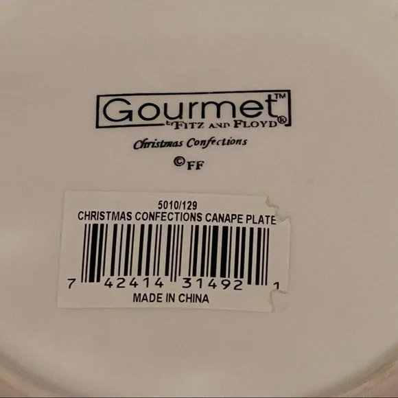 Gourmet Fitz & Floyd Christmas Confections 9” canapé Santa Claus plate - Picture 10 of 10